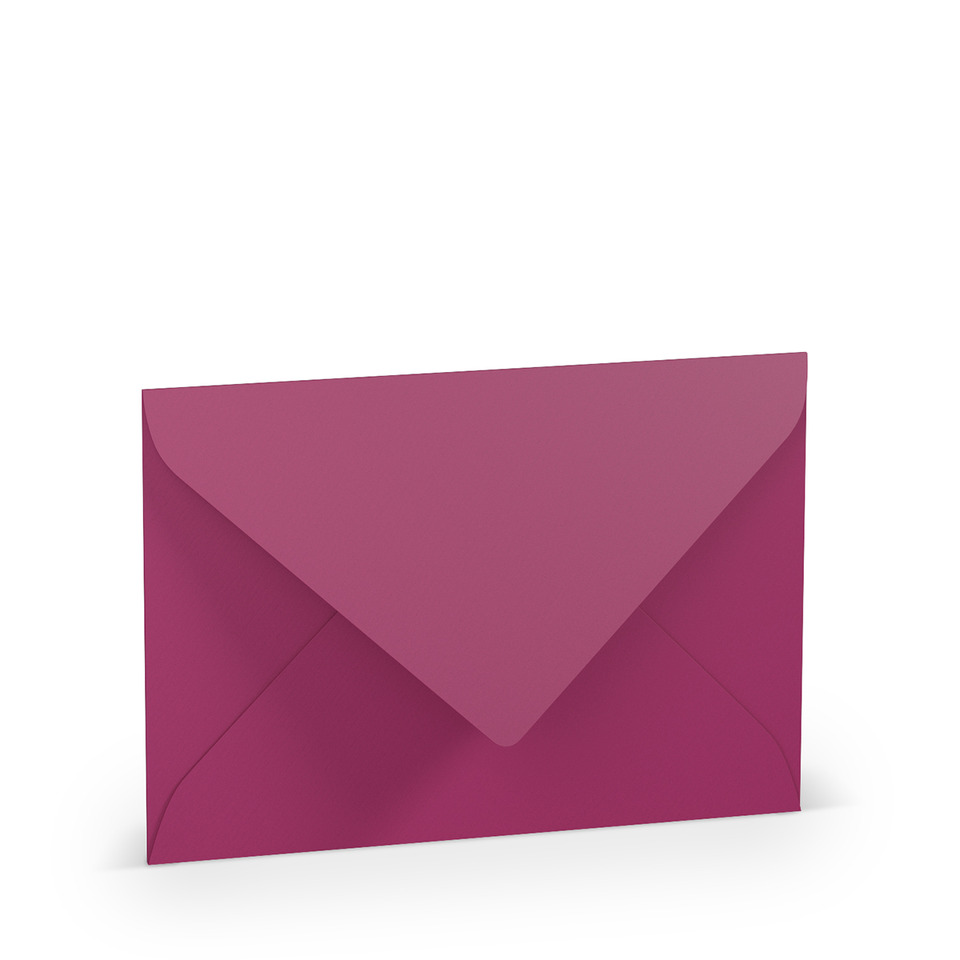 Briefhülle Paperado - B6, 100 g/qm, amarena gerippt, Seidenfutter